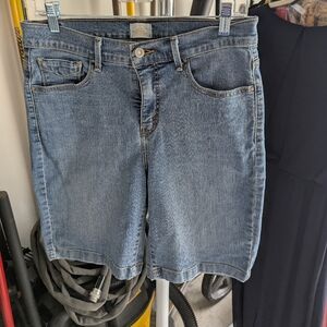 Levis Women's Bermuda Jean Shorts- Size 12